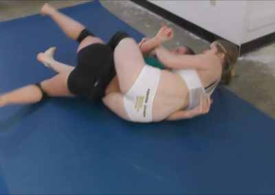 #69 - Scarlett's Farewell - Monroe Jamison vs Scarlett Squeeze - REAL Women's Wrestling!