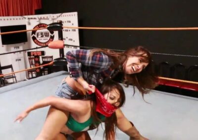 Allie Parker vs Violet Payne - Women's Pro Wrestling - Ultimate Women Wrestling - UWW