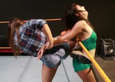 Allie Parker vs Violet Payne - Women's Pro Wrestling - Ultimate Women Wrestling - UWW