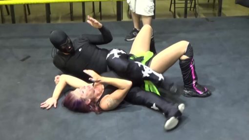 Arkansas Terror vs Nikki Lane - Mixed Pro Wrestling from UWW!