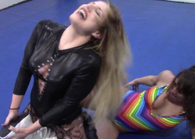 UWW - Ultimate Women Wrestling - Allie Parker vs Buggy Nova