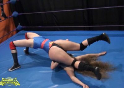 Anarchy vs Viper - Batgirl vs Supergirl! - Pro Women's Wrestling from Rumble Matreshka!