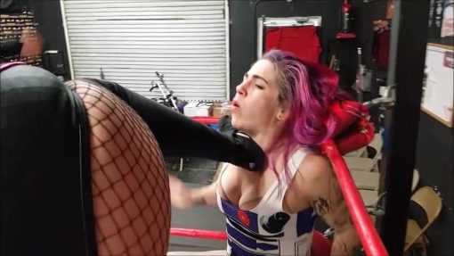 Delilah vs Vulcana - Pro Wrestling Female Action!