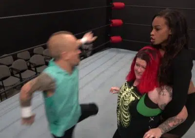 Enigma and Kaci Lennox vs Kathy Owens - 2 on 1 Intergender Pro Wrestling (2)