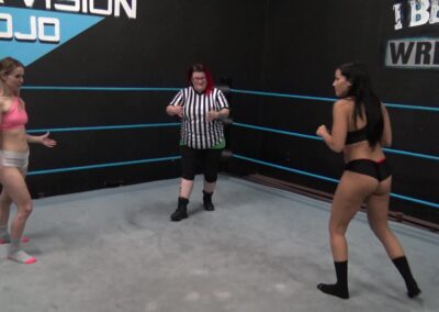 Aria Blake vs Salina De La Renta - #1 - Sexy Ladies Pro Wrestling!
