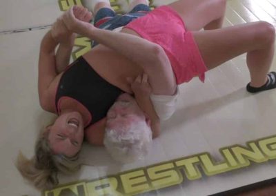 Crossbody Pin - Offense/Defense - Buffy Ellington vs Chuck - The Female Wrestling Channel