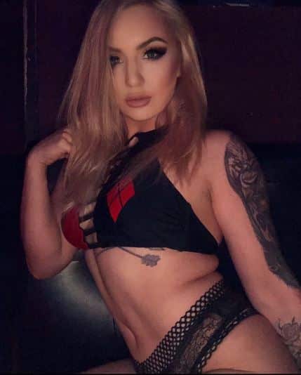 Micky Sparrow - Real and Competitive Woman Wrestler! - 2020