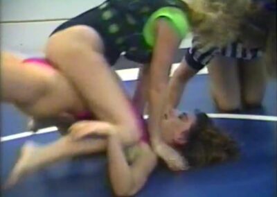 Luna vs Vicky - (REAL) - Vintage - Female Sports Video