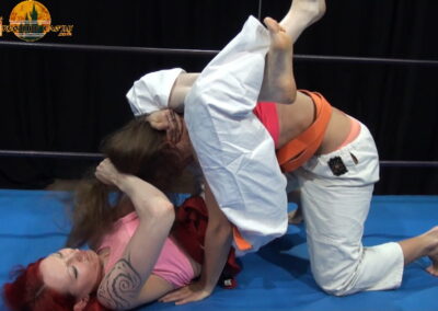Gotika vs Lilu - REAL Wrestling Battle with Sambo, BJJ, and Hairpulling!